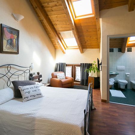 Camere Da Kico Assago Habitación foto